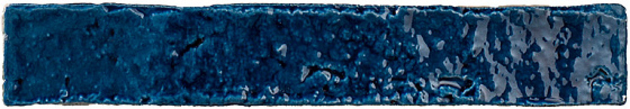 Плитка настенная 23.5x3.8 Brutalist Indigo Crackle 8436552228616 Amadis
