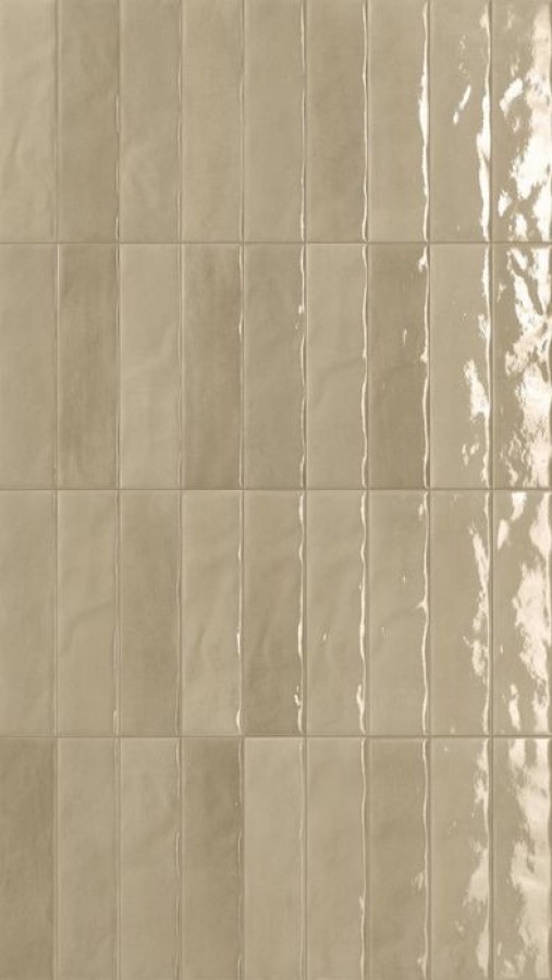 Плитка Glim Tortora Brillante Frmz глянцевая бежевый однотонная, краска, штукатурка 24x6 Fap Ceramiche